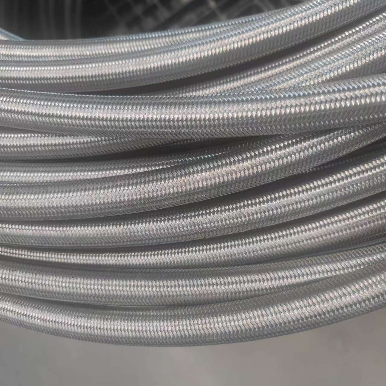 SAE 100 R14 Hydraulic Hose SAE 100 R14 Hydraulic Hose